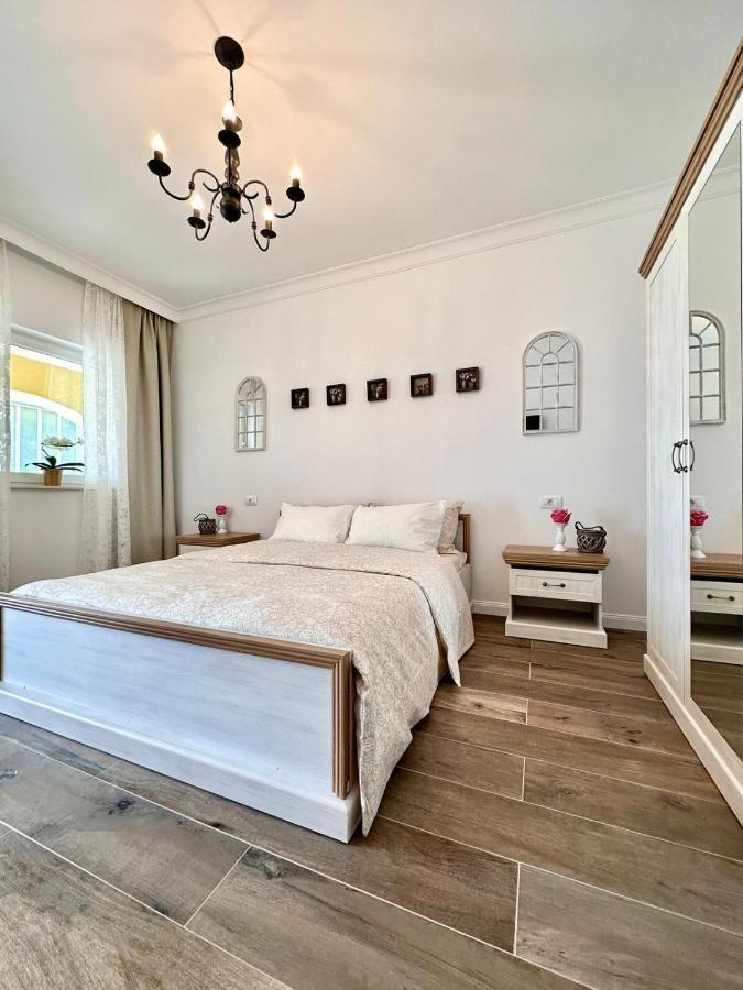 トゥルダ Alma Rezidence Bed & Breakfast エクステリア 写真