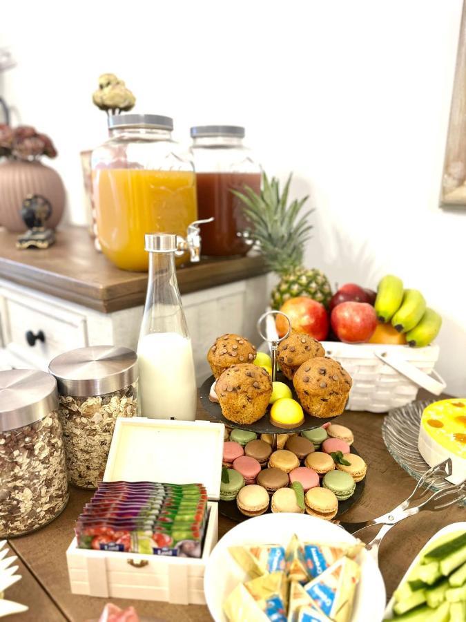 トゥルダ Alma Rezidence Bed & Breakfast エクステリア 写真